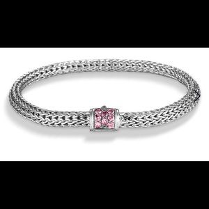 JOHN HARDY classic 5mm bracelet with spinel clasp.